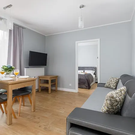 Seaside Rybacka With Parking By Renters